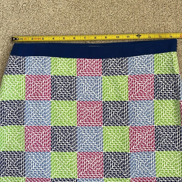 Vineyard Vines Whale Print Patchwork Skirt with Ribbon waist, size 8 - Picture 4 of 7